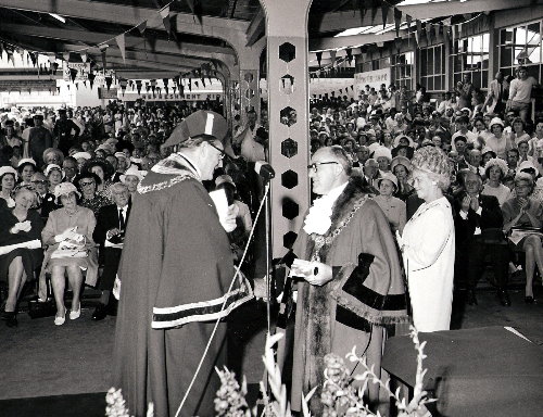 ed_75thAniversary_celebration_train