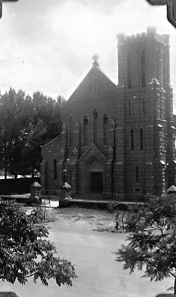 1933_st_marys_cathedral_front