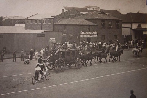 ed_1933_ellenbogen_carriage.jpg