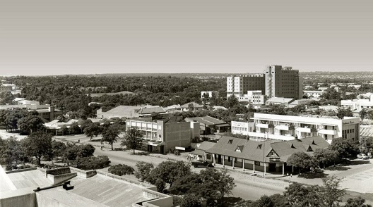 ed_1950s_8th_ave_rhodes c.1950s.jpg