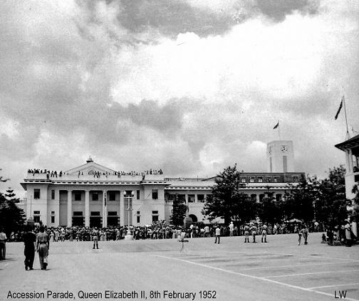 ed_1950_accession_parade_qeII_lw.jpg