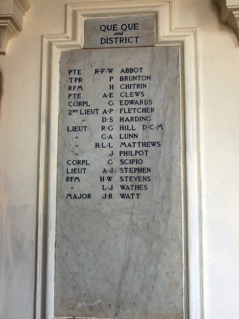 hist_memor_cenotaph_board_que_que_district