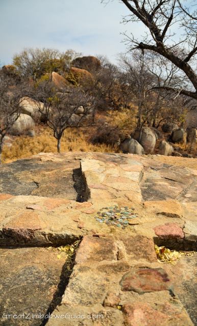 nb_khami_ruins_cross_kopjie