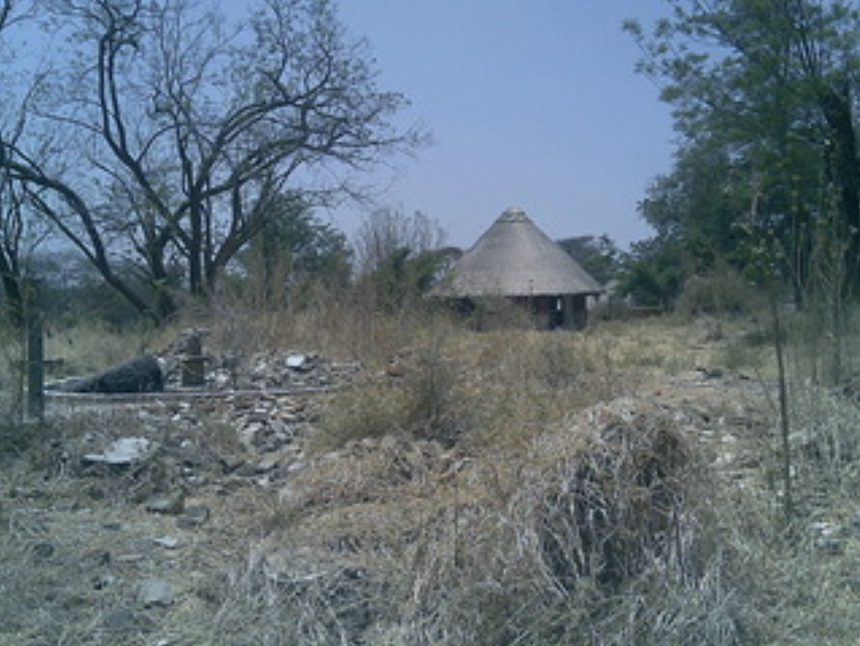 oc_other_halfway_house_ruin_hut