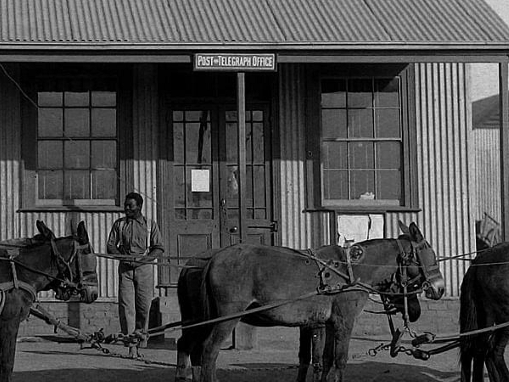 oc_gat_1912_post_office_coach_name_plate