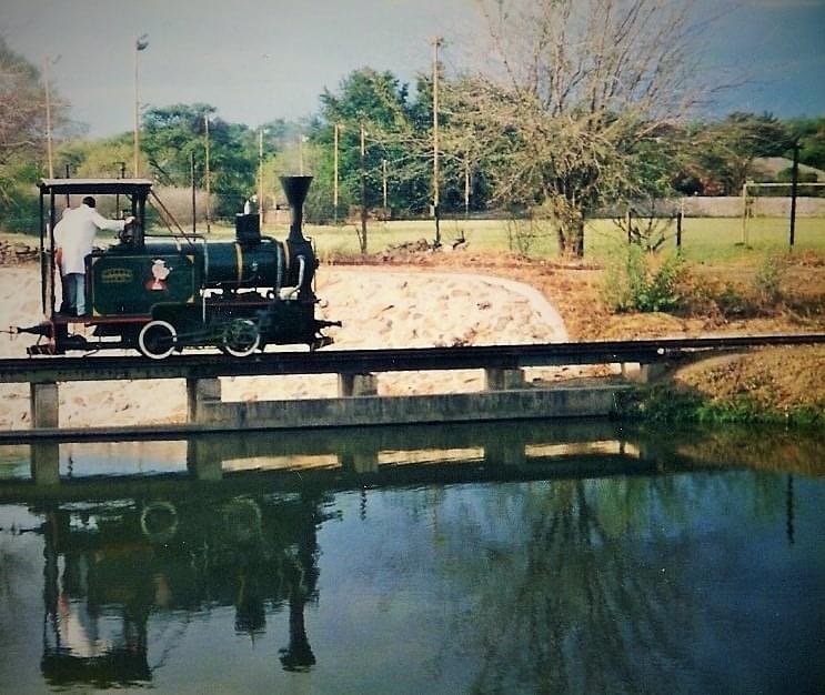 oc_gwelo_park_minitrain_02