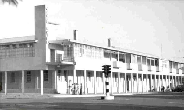 oc_umt_cecil_hotel_robot