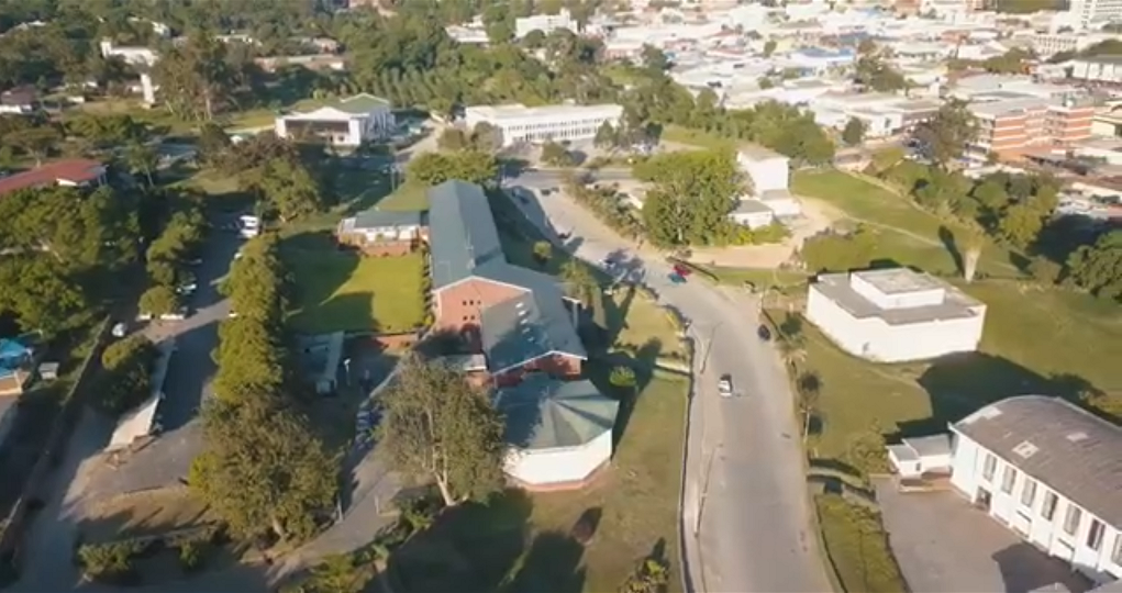 oc_umtali_overhead_roadside