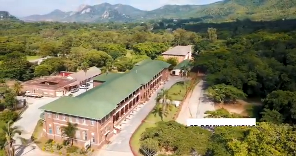 oc_umtali_overhead_roof