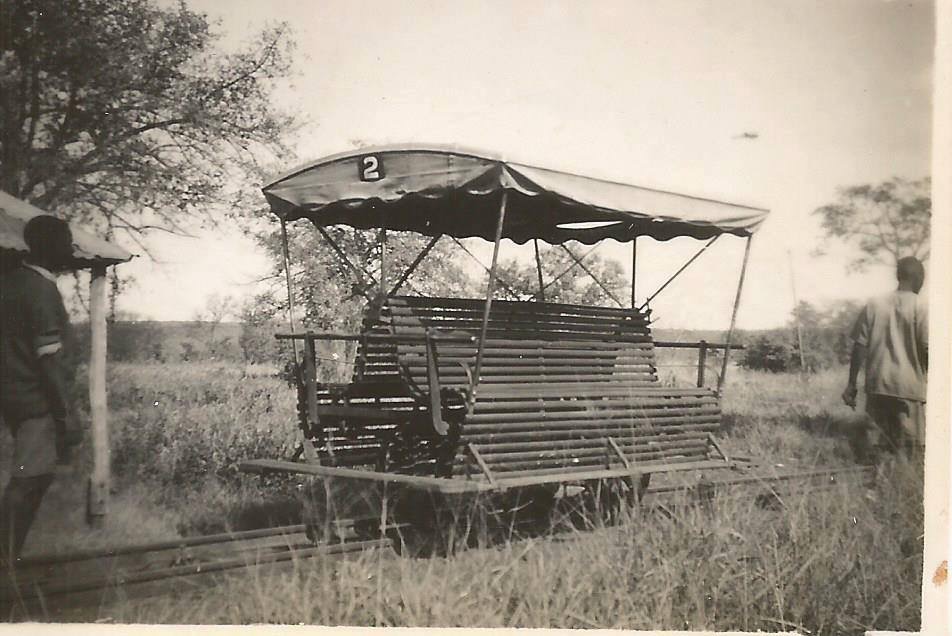 ob_vic_falls_trolley_car_bw