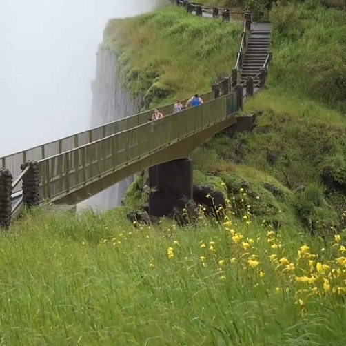 oc_vf_walkway_pillar