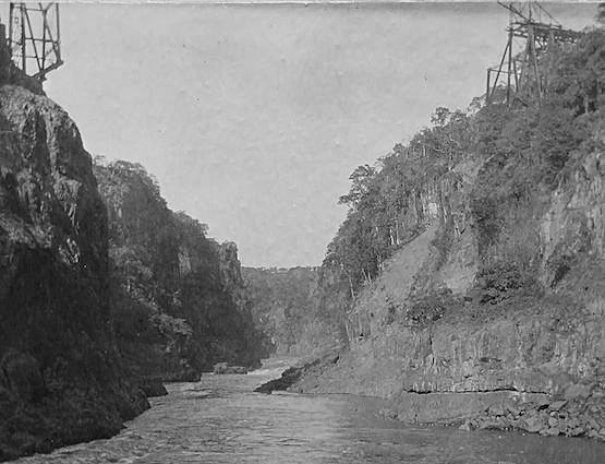 oc_vf_vicfalls_build_ends