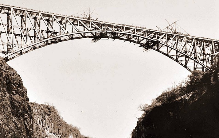 oc_vf_vicfalls_build_finish