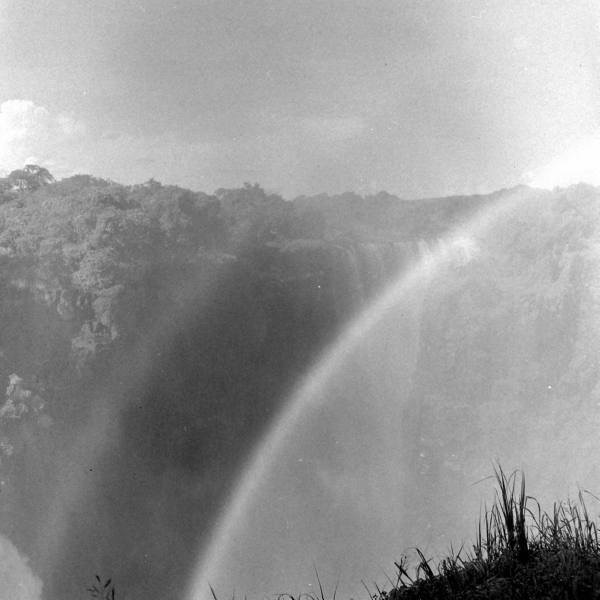 ob_vic_falls_rainbow_bw