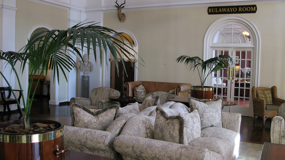 oc_vf_hotel_bulawayo_room_sofas