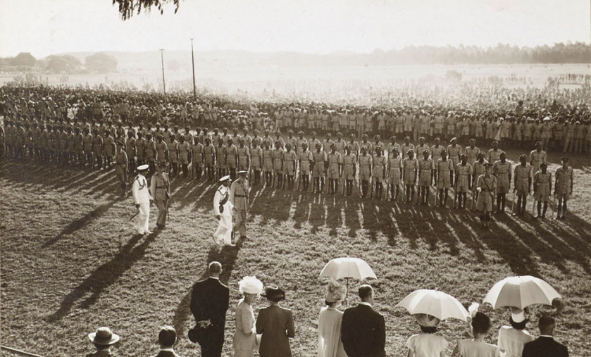 ed_1947_royal_salis_southern_rhodesia_7apr_inspection