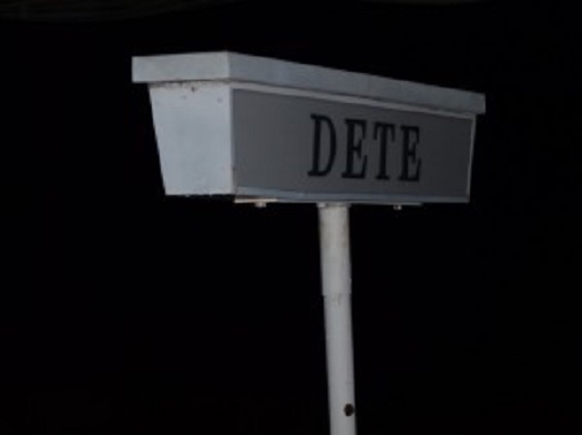 oc_rs_dete_railway_station_light.jpg