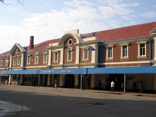 at_stat_bdg_station_front_old