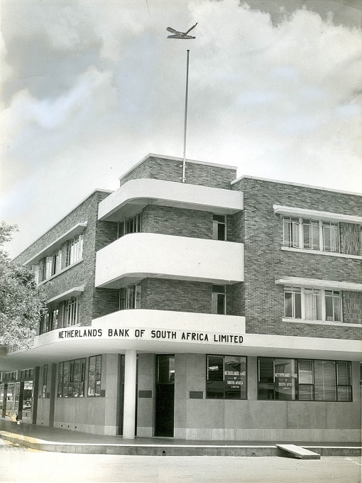 bdg_bnk_neth_abercon_street_cornerview.jpg