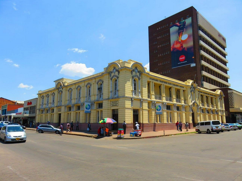 bdg_bnk_stch_cnr_umbrella