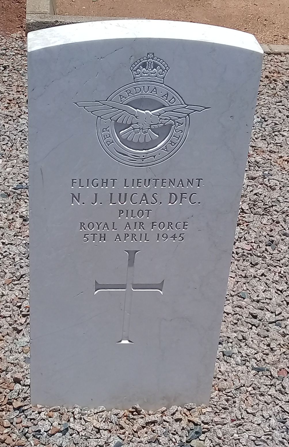 byo_athlone_lucas_1945