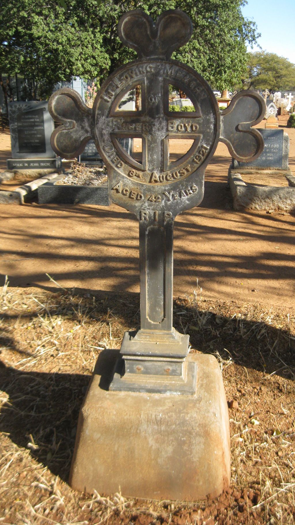 cemeteries_headstone_byo_boyd_1921