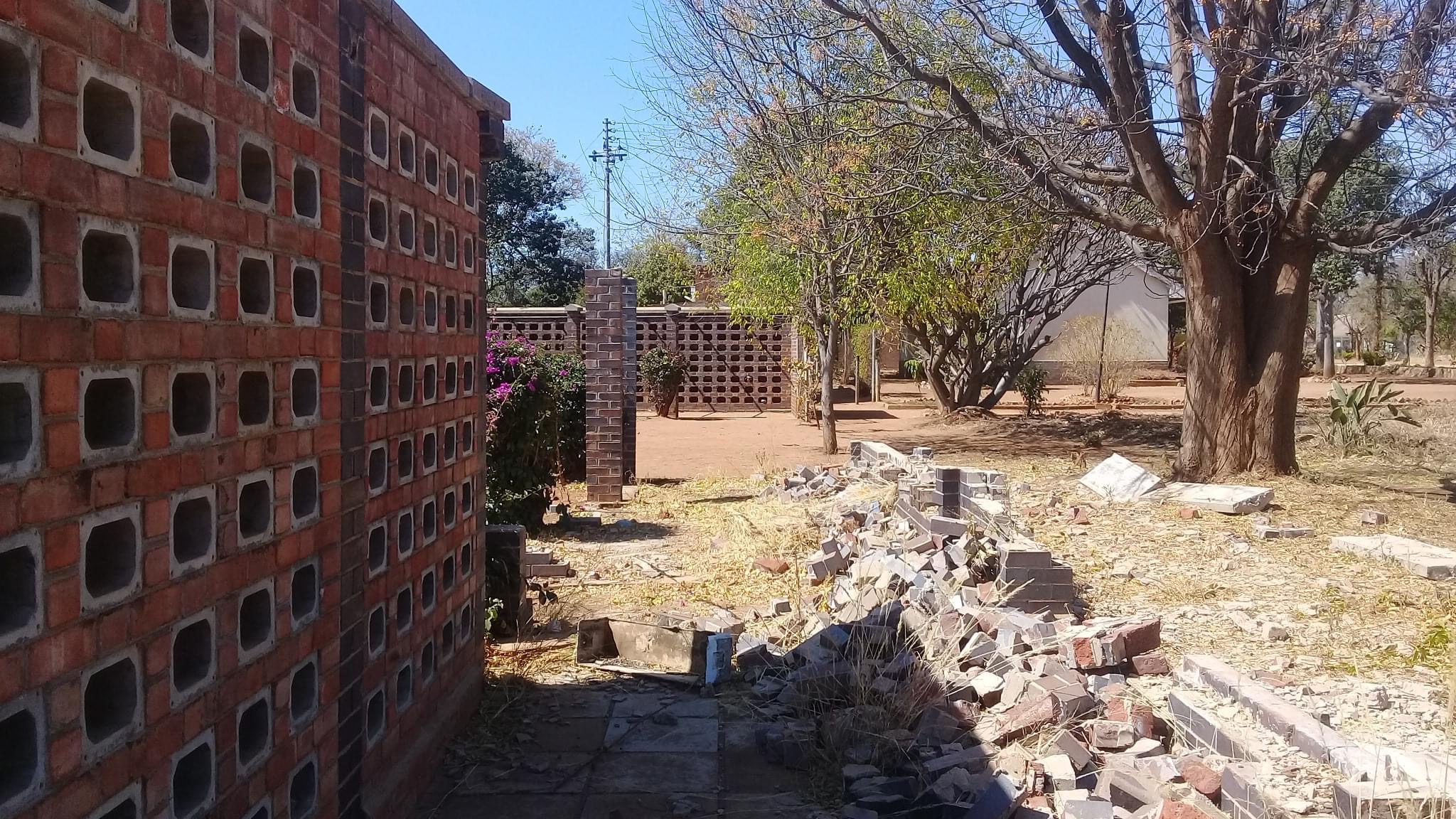 cemetery_wall_of_rememberance_bricks