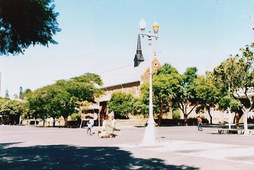 ch_st_johns_cathedral_old.jpg