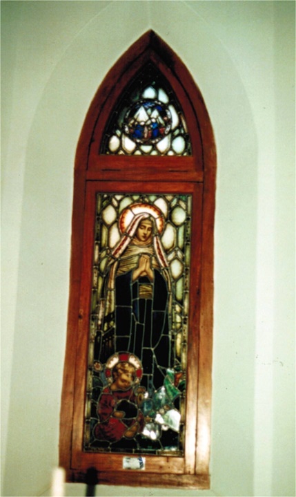 ch_stjohn_stained_glass_narrow_frame.JPG