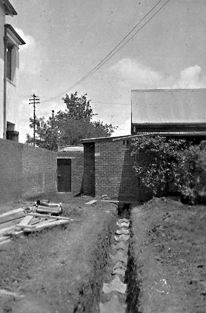 1934_parish_house_trench
