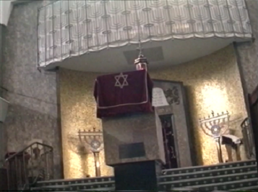 ch_shul_jewish_synagogue_inside.png