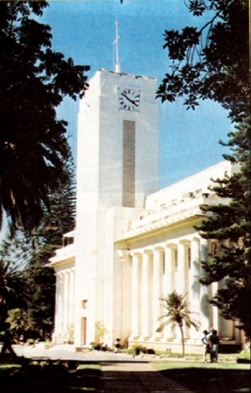 ch_cl_city_hall_clock_west.png