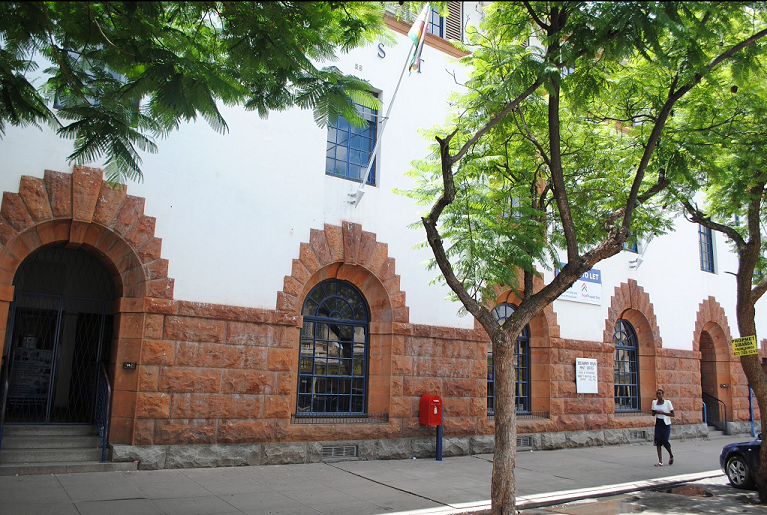 at_bdg_govt_po_post_box_pavement