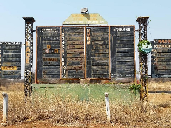 cl_asc_board_runners