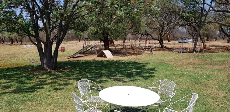 cl_wat_umg_table_swings