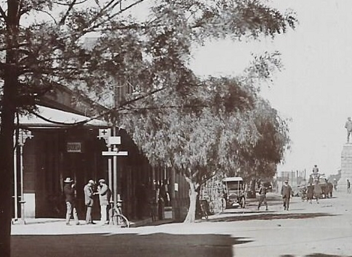 ed_pc_sapsco_19xx_seriesV1A_corner_bicycle