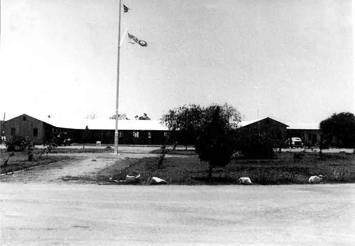 ed_heany_junction_flag_pole