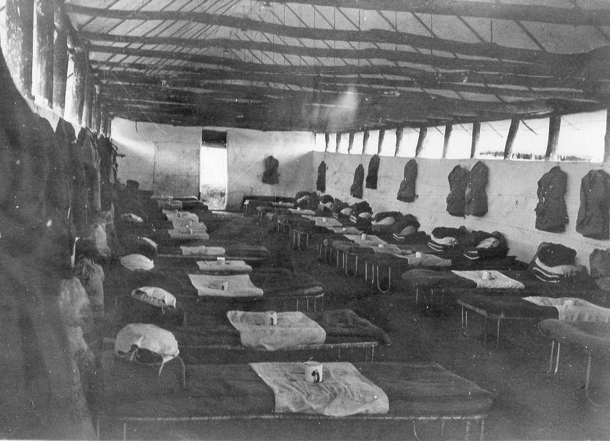 at_air_itw_hillside_1940s_hut_6_camp