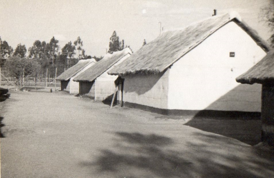 at_air_itw_hillside_1940s_lecture_huts