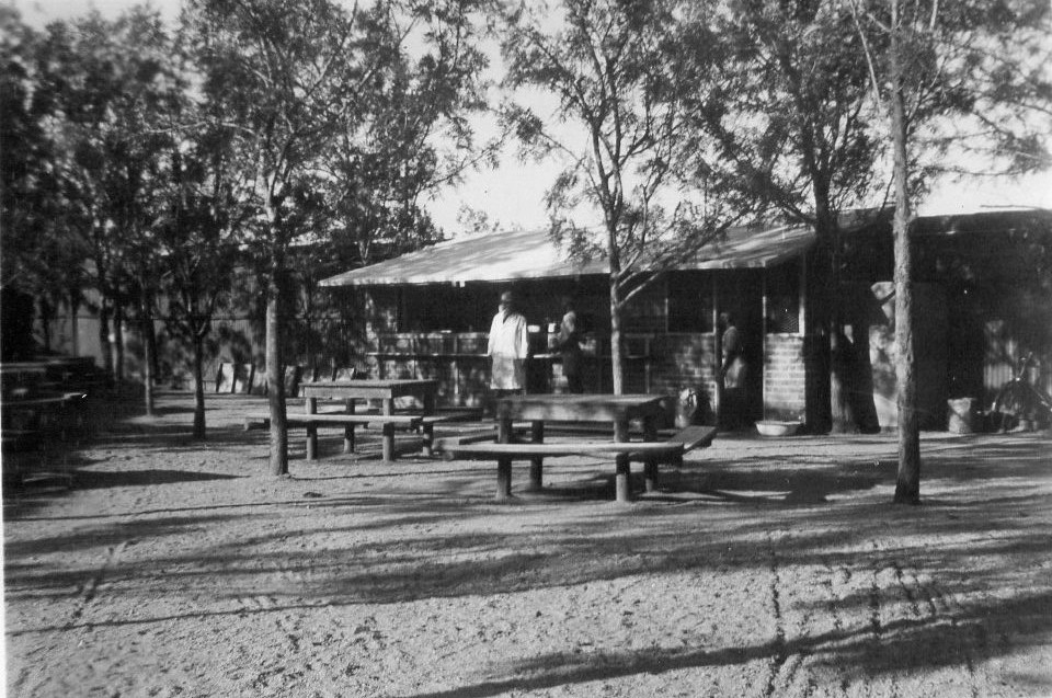 at_air_itw_hillside_1940s_pops_ staff_hotdog_stall_benches