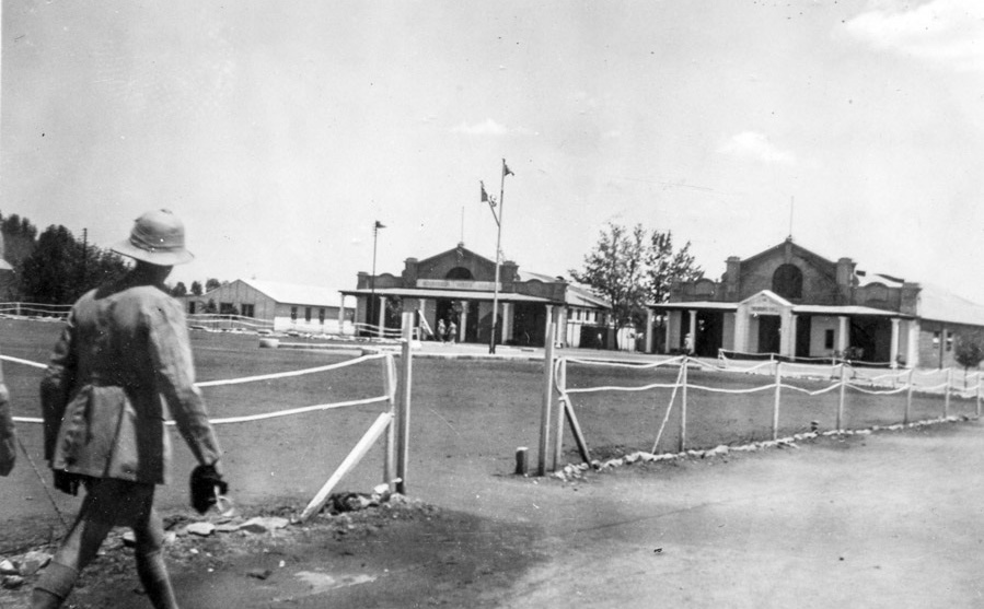 at_air_itw_hillside_1942_quiet_room_25