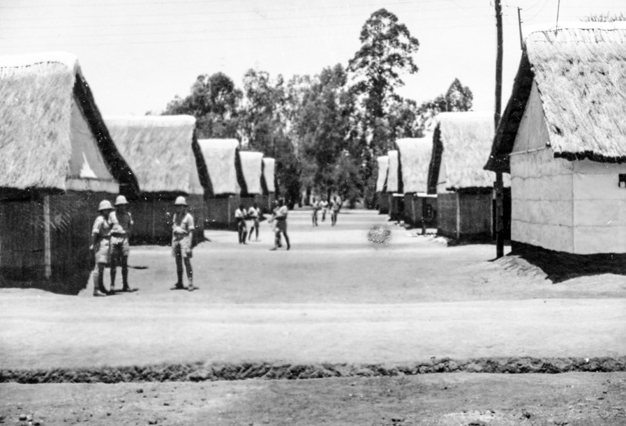 at_air_itw_hillside_lecture_huts_airmen