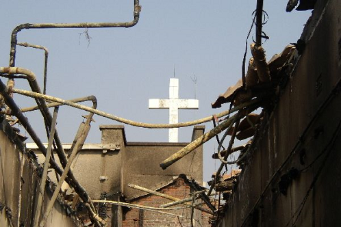 at_hosp_materdei_fire_2005_cross.png