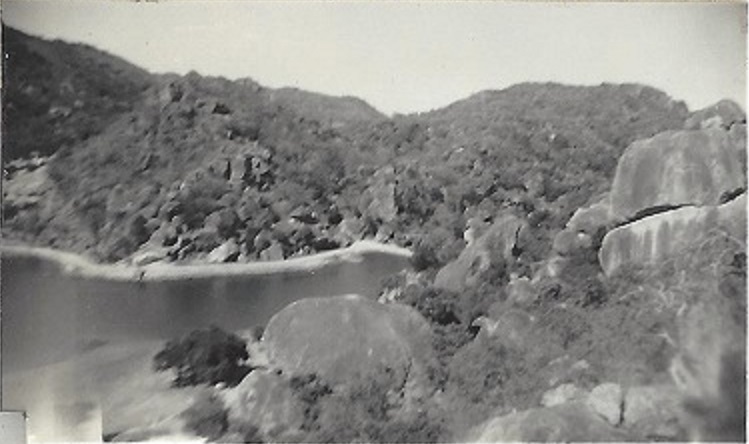 dam_mal_1950s_causeway