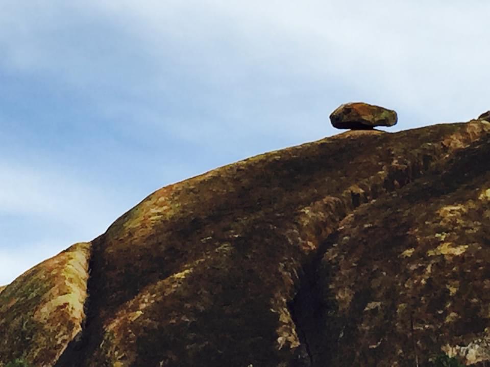 nb_mat_rocks_small_isolated