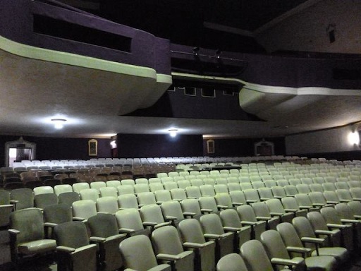 at_mov_pal_palace_theatre_seating+gallary.jpg