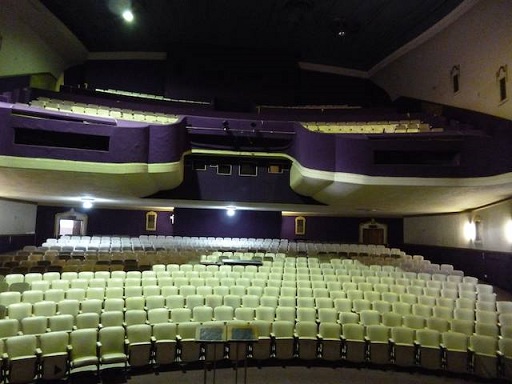at_mov_pal_palace_theatre_seating_gallary.jpg