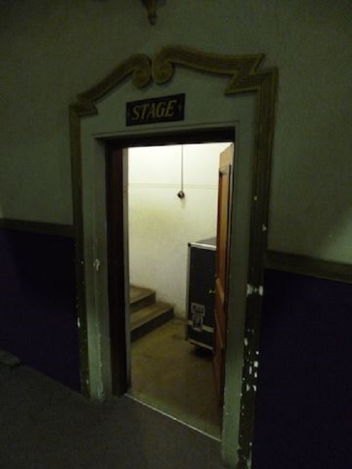 at_mov_pal_palace_theatre_stage_door.jpg