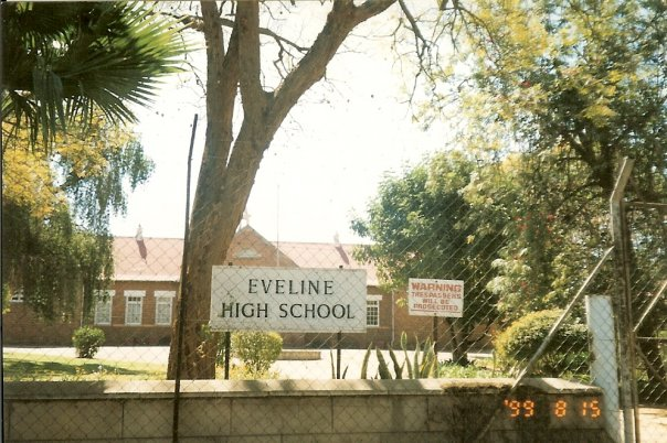 sch_sign_eveline_high_school