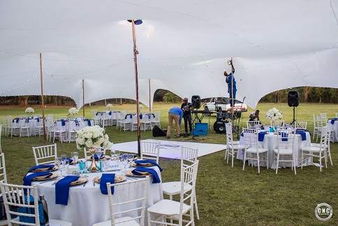 sch_jun_carm_60years_tent_prep